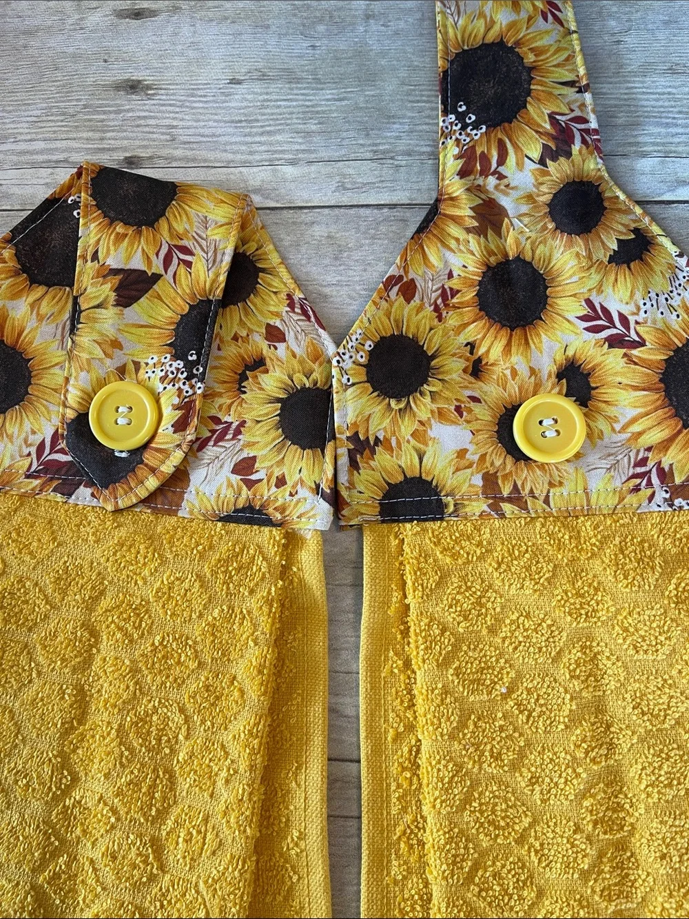 Hand Crafted towels stay